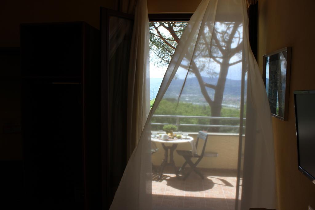 La Trigola Hotel Специя Екстериор снимка